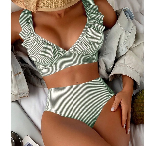 Boho Striped Ruffle Detail Bikini Swimsuit - Picture 1 of 9
